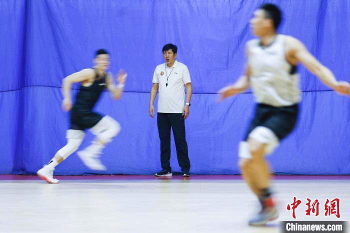 为什么篮球运动员需要学会管理情绪_0